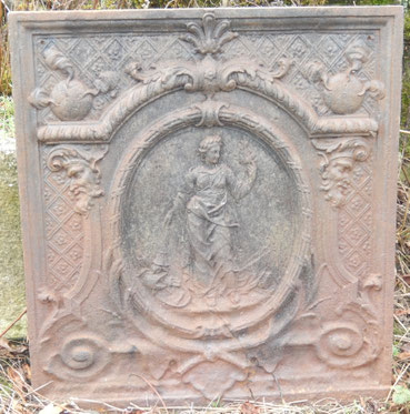 plaque de cheminée ancienne