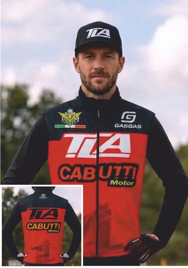 <img src=“gilet smanicato.jpg” alt=“abbigliamento moto - motocross enduro trial”>