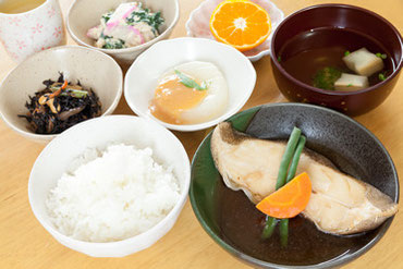 昼食