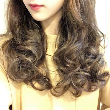 あなたの履いている靴下がヘアアレンジの役に立つ!!知ってる!?