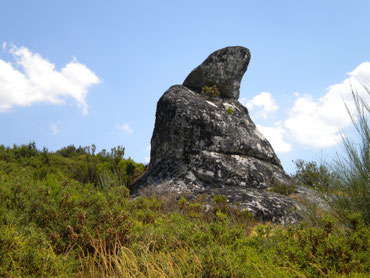 Interessante Felsgebilde im Gebirge