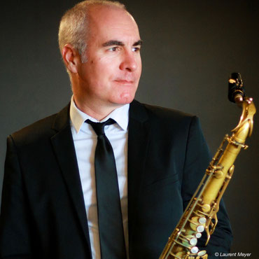 Laurent Meyer, saxophoniste de jazz, intervenant dans les formules "Jazz" et "Jazz & Bossa Nova"