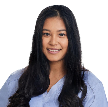 Aphirada Bognar, Dentalassistentin