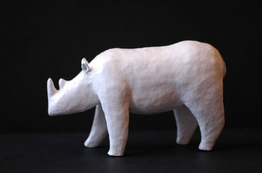Nashorn (Pappmaché / an Privat)