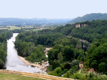 Bild: Beynac-et-Cazenac in der Dordogne   