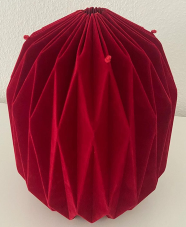 Urne aus Papier