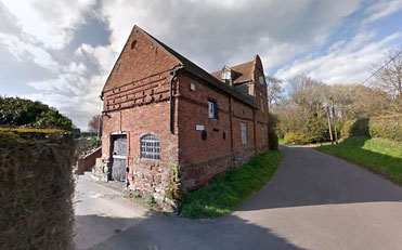 Wiggins Hill Farm - image from Google Maps Streetview