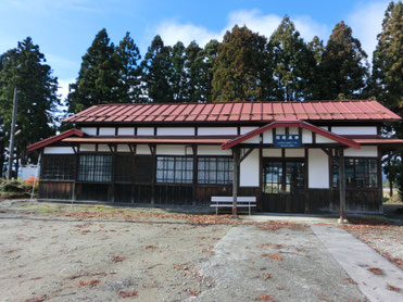 羽前成田駅(2019年撮影)