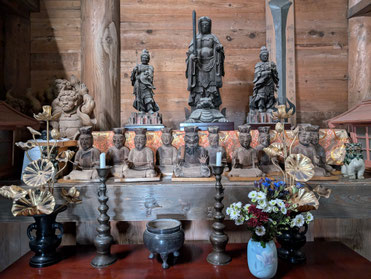 黒石寺の四天王