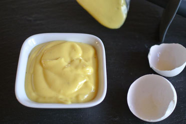 Haltbare Mayonnaise (Rezept Thermomix) mit selbst pasteurisiertem Ei machen