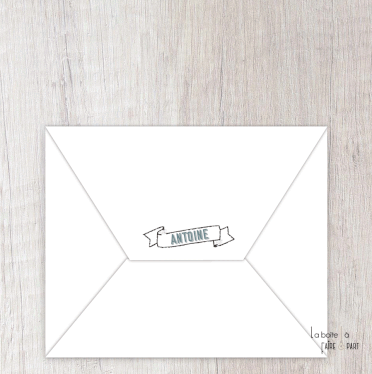 Invitation anniversaire homme gif animé-invitation virtuel-digital-invitation anniversaire numérique animé-électronique-à envoyer via les réseaux sociaux-whatsapp-facebook-messenger-mms-photo-noir et blanc-Minimalisme