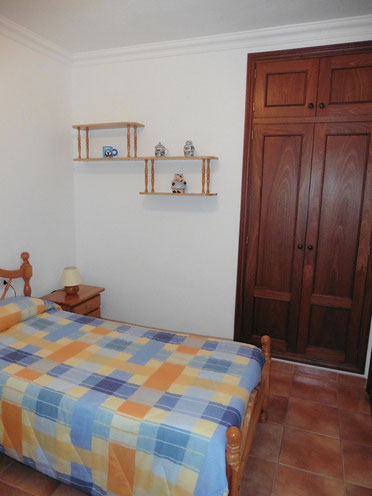 2. Schlafzimmer