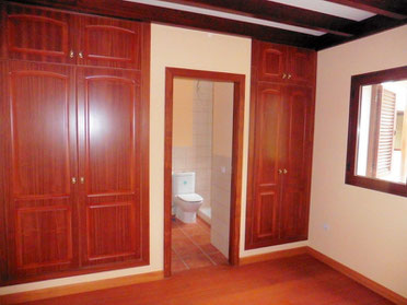2. Schlafzimmer