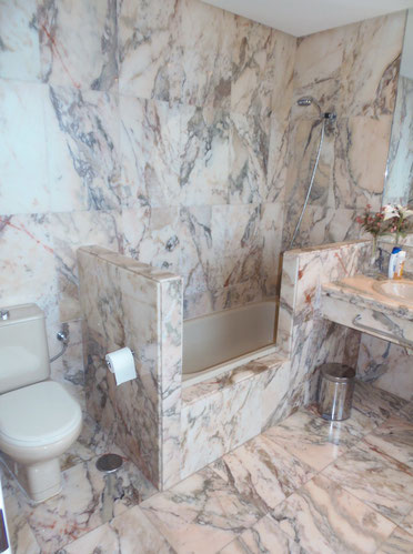 WC + Badewanne
