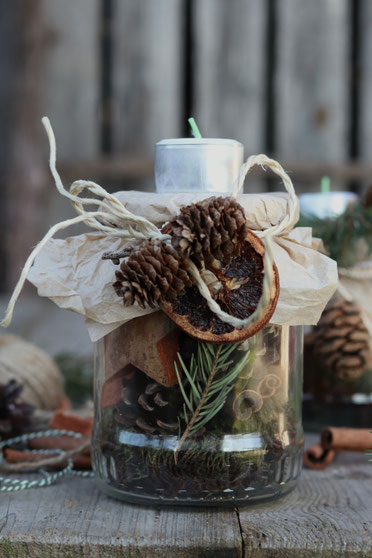 Weihnachtsdekoration im Glas
