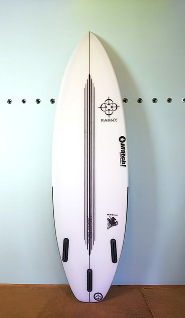 BLACK KNIGHT - KAMUY SURFBOARDS KAMUYNALU JAPAN 内妻海岸 BLACK KNIGHT - KAMUY SURFBOARDS KAMUYNALU JAPAN 内妻海岸