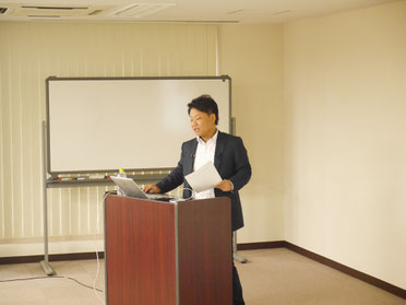 お話し中の岩見講師。熱が入ってます!