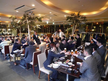 懇親会には約50名の方々に参加していただきました!