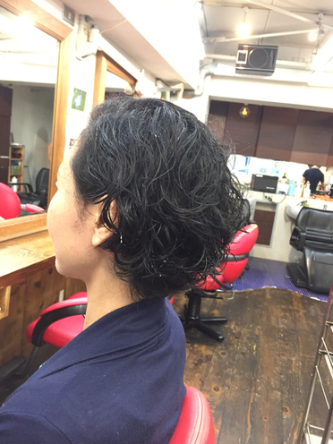 横浜の無責任美容師☆癖毛とは個性。個性を活かすも殺すもカット次第