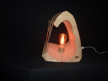 AU GRE DES COURANTS - LAMPE EN BOIS FLOTTE