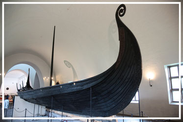 Vikingskipshuset-Museum-Norwegen-C296