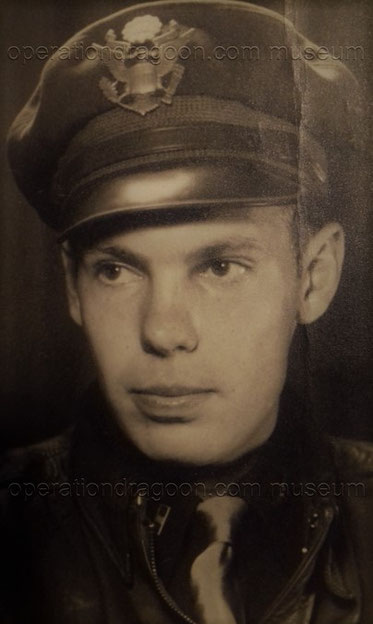 Harold GOLBRANDSEN picture taken in Italy, October 1944. (source Golbrandsen Family)