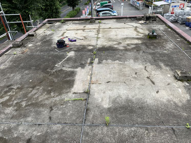 練馬区戸建て　屋上防水劣化状況