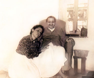 Meher Baba with Adele in Mandali Hall, Meherazad, India
