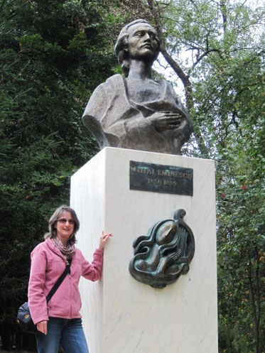 Büste des Natioandichters Mihai Eminescu in Vatra Dornei