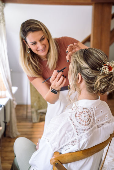 Dinas Brautstyling Braut Make-Up Coachings und Workshops