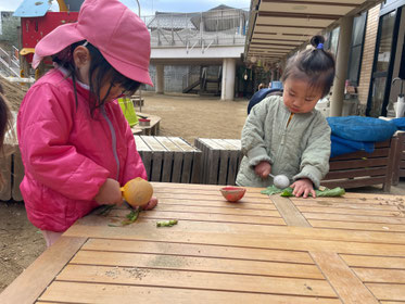 ままもこうやってるよ！