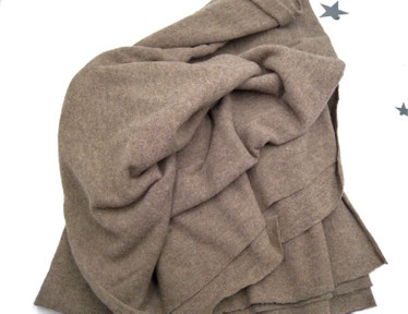 Stoffnummer WM31 Merinowollstrick, 100% Merinowolle, mitteldick, beige  242 g/qm
