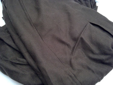 Stoffnummer UPW26 dunkelbraun, 100% Wolle, Webware