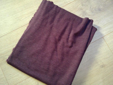 Stoffnummer WS06 Wolle Seide Jersey, 200gm2, Kirschbraun  kleines Stück