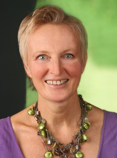 Portrait von Dr. Andrea Bodner, Augentrainerin, Augen-Cranio- und Cranio-Sacral-Praktikerin