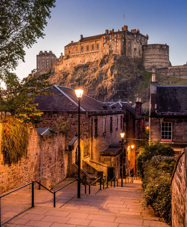 edinburgh-scotland-tourism-city-break