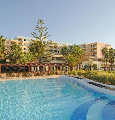 http://hotel.ebdestinations.com/hotel/pt/pestanaviking.html?aid=808942&label=city-algarve