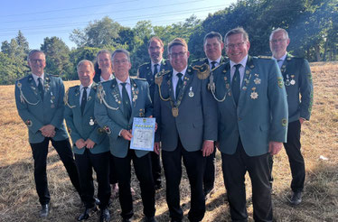 v.l.: Thomas Stark, Andreas Neubauer, Silja Tiedemann, FRank Uttich, Andreas Olschner, Daniel Hanke, Axel Siemke, Thomas Jirjahn und Thorsten Ahlers.