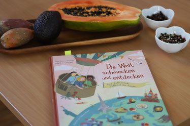 Leyla Köksal-Mergner nimmt Kinder und Eltern mit auf eine kulinarische Reise. Bilder in diesem Beitrag: Die Bürgerstiftung Offenbach / Miriam Ott mioMEDIEN 