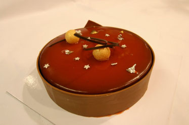 リヨン世界大会優勝ケーキ