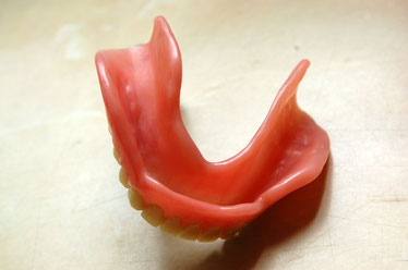 軟性レジン義歯　　　　　　ベルテックス