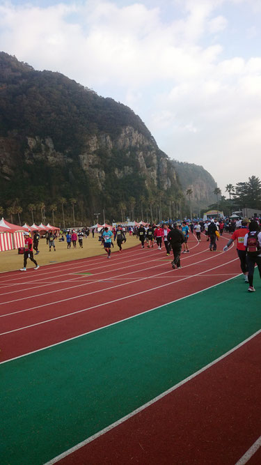 準備運動中の皆さん