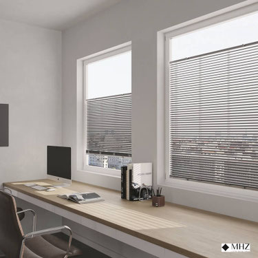 Jalousien nach Maß in einem Homeoffice in Offenbach am Main
