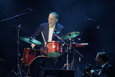 Peter Fleischhauer · Drums/Ltg. · KING OF SWING ORCHESTRA