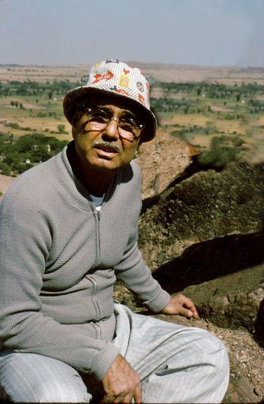 Eruch on the top of Seclusion Hill, Meherazad, India. Photo adjusted by Anthony Zois