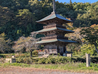 三重塔
