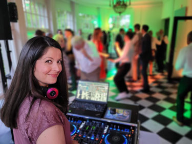 Discjockey für Hochzeit und in Event in Köln, Bonn und Aachen.