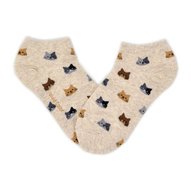 Socken mit Katzenmotiven - Geschenke für Katzenliebhaber