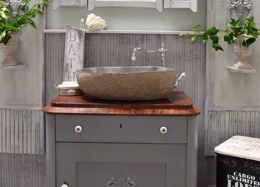 Vintage Waschtische - funktionstüchtig aufgearbeitet - Land & Liebe