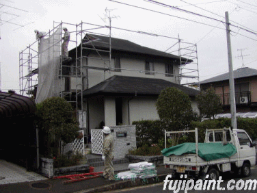 宗像市広陵台　塗装前　足場架設作業